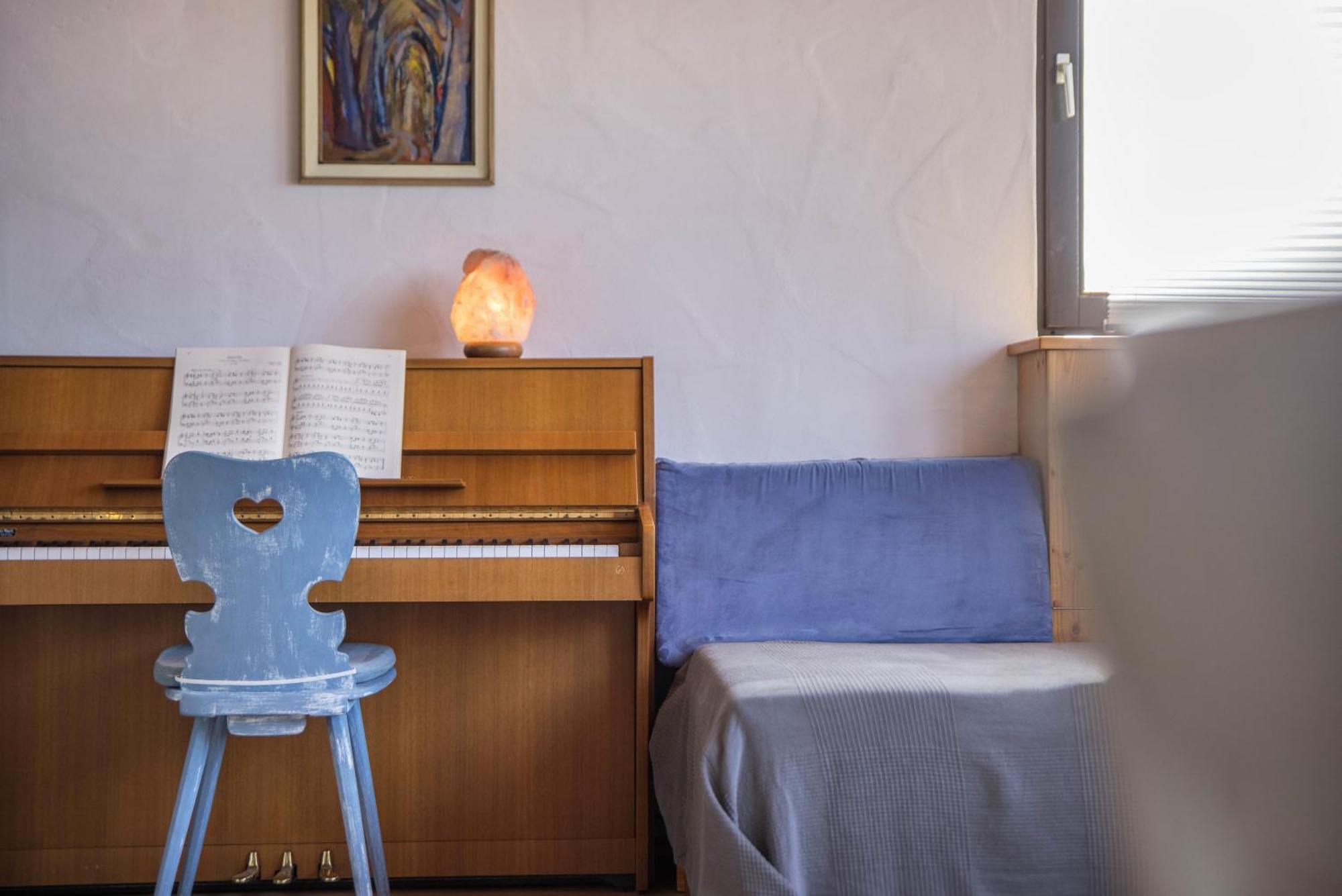 Ferienwohnung Am Samuelstein Bad Urach Zewnętrze zdjęcie