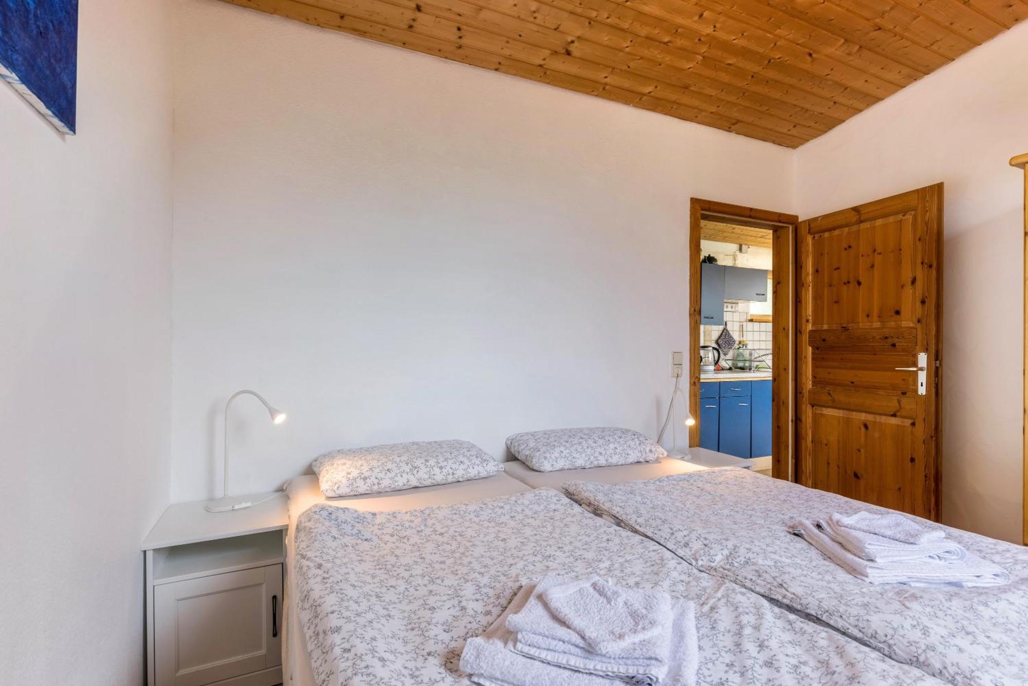 Ferienwohnung Am Samuelstein Bad Urach Zewnętrze zdjęcie